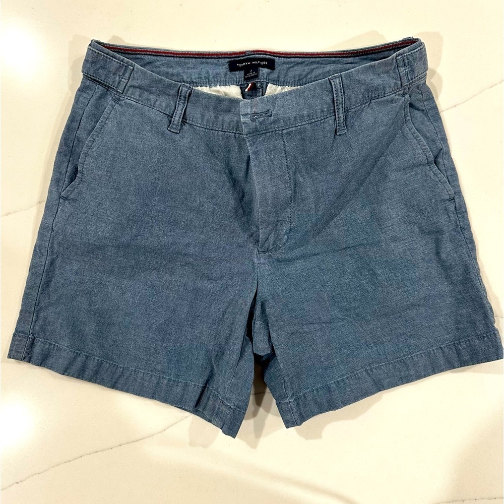EUC: Tommy Hilfiger Stretch Short | 2